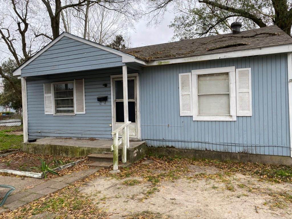 10022 Lonallen Street - Photo 1