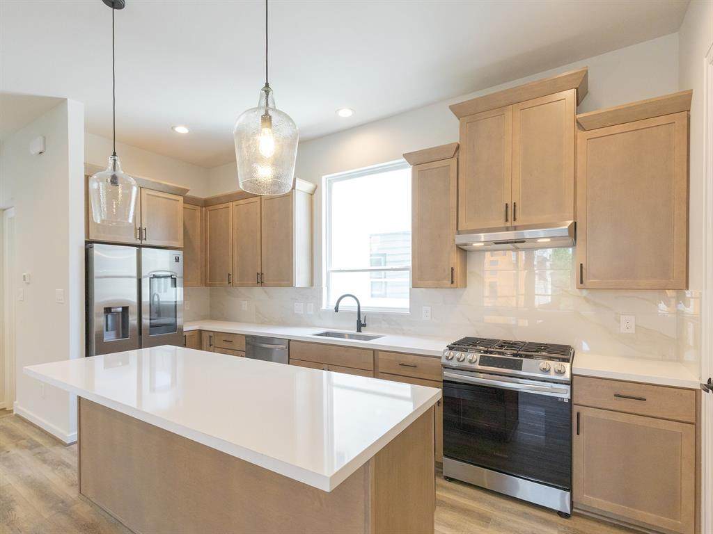 1605 Patterson Street - Photo 1