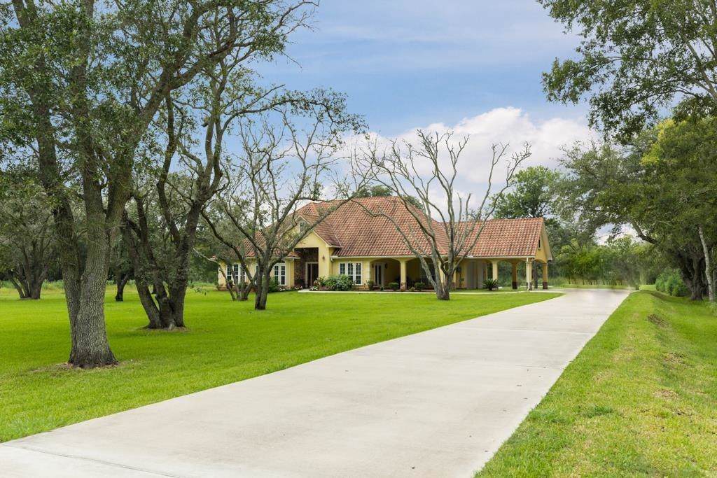 31910 Amberjack Drive - Photo 1