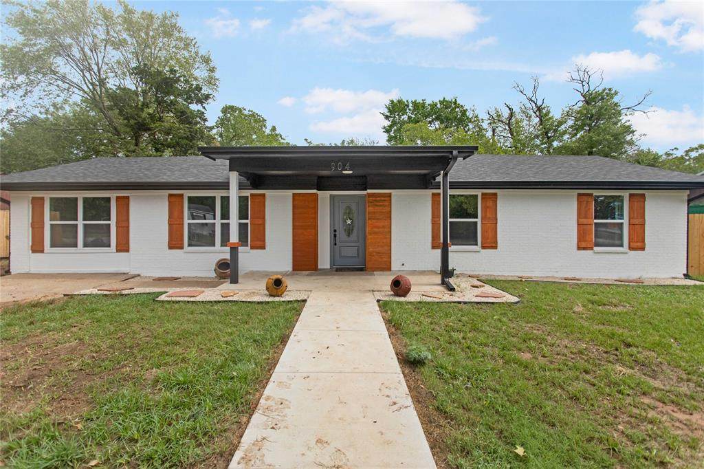 904 Westview Circle - Photo 1
