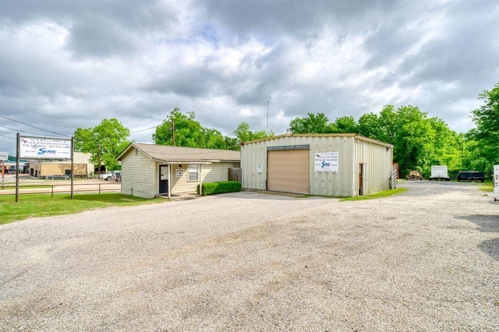 603 May Street - Photo 1