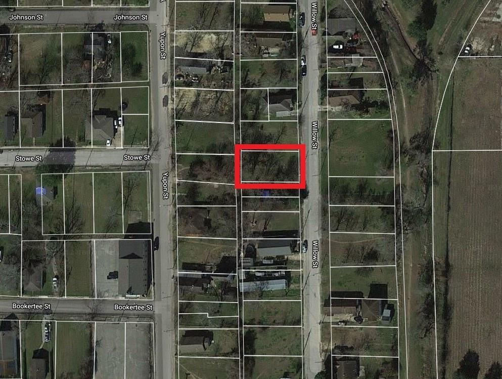 701 Willow - Photo 1