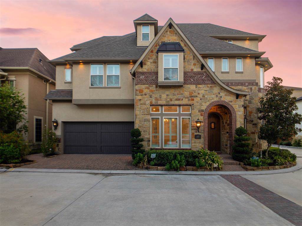 607 White Jasmine Trail - Photo 1