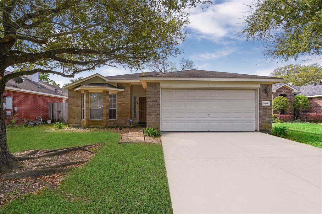 1909 Cameo Court - Photo 1