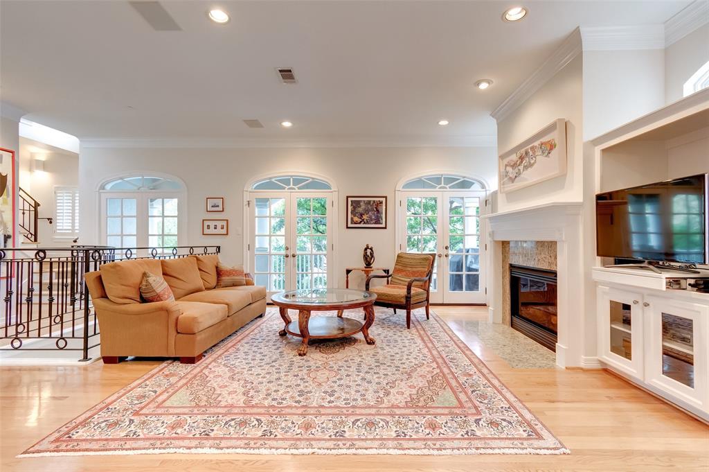 2706 Wroxton Road - Photo 1