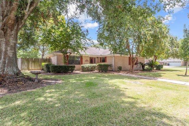 815 Hunter Ridge Lane - Photo 1