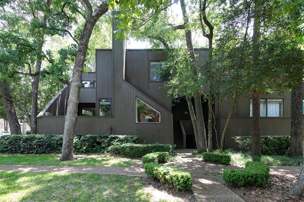 150 Litchfield Lane - Photo 1