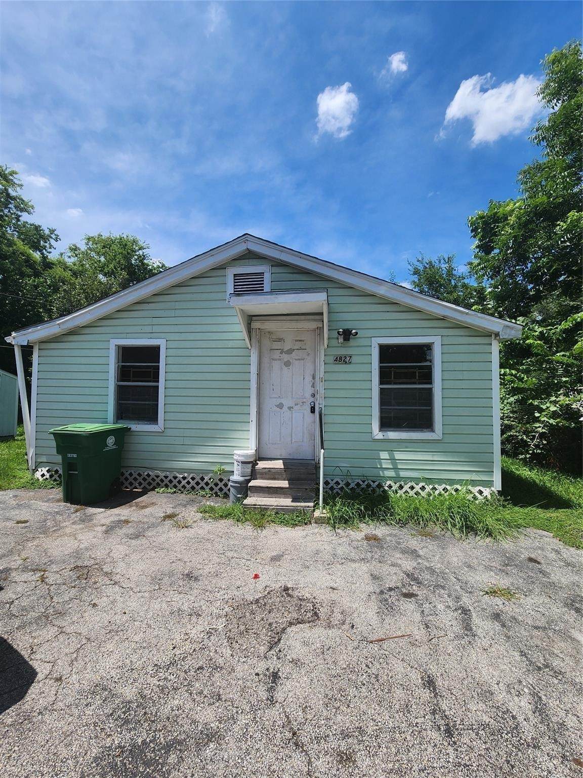 4827 Shreveport - Photo 1