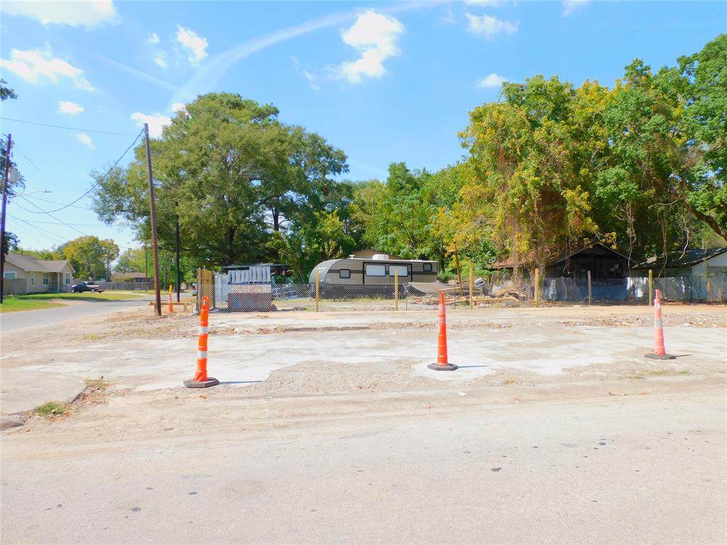 311 4Th, Republic Street - Photo 1