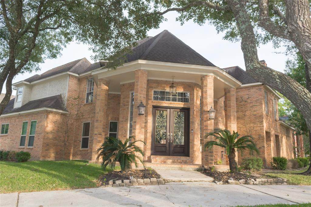 3323 Ivy Falls Drive - Photo 1