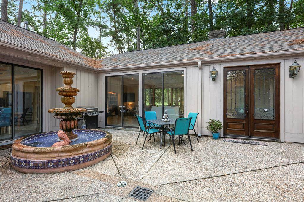 3211 Sunny Knoll Court - Photo 1