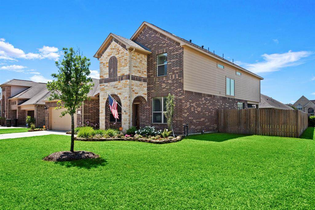 13047 Chatfield Manor Lane - Photo 1 13047 Chatfield Manor Lane - Photo 1