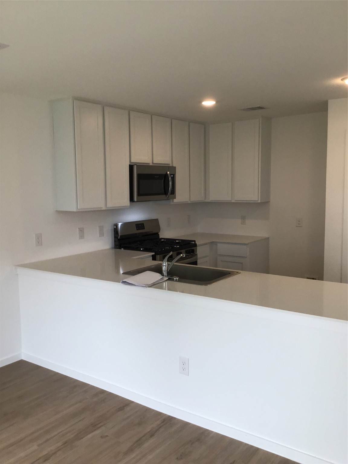 907 Pertuso Lane - Photo 1