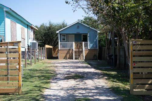 325 14th Street - Photo 1