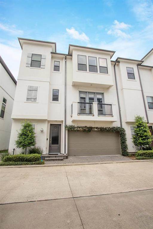 8908 Lakeshore Bend Drive - Photo 1