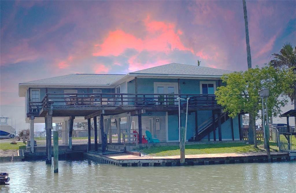 101 Dolphin Lane Lane - Photo 1