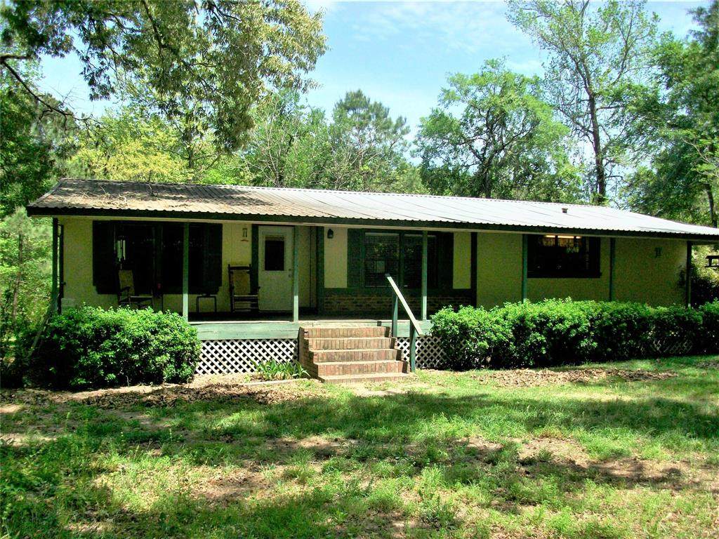 207 Highland Drive - Photo 1