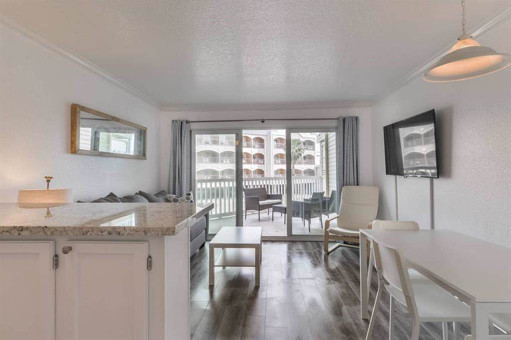 6300 Seawall Boulevard - Photo 1