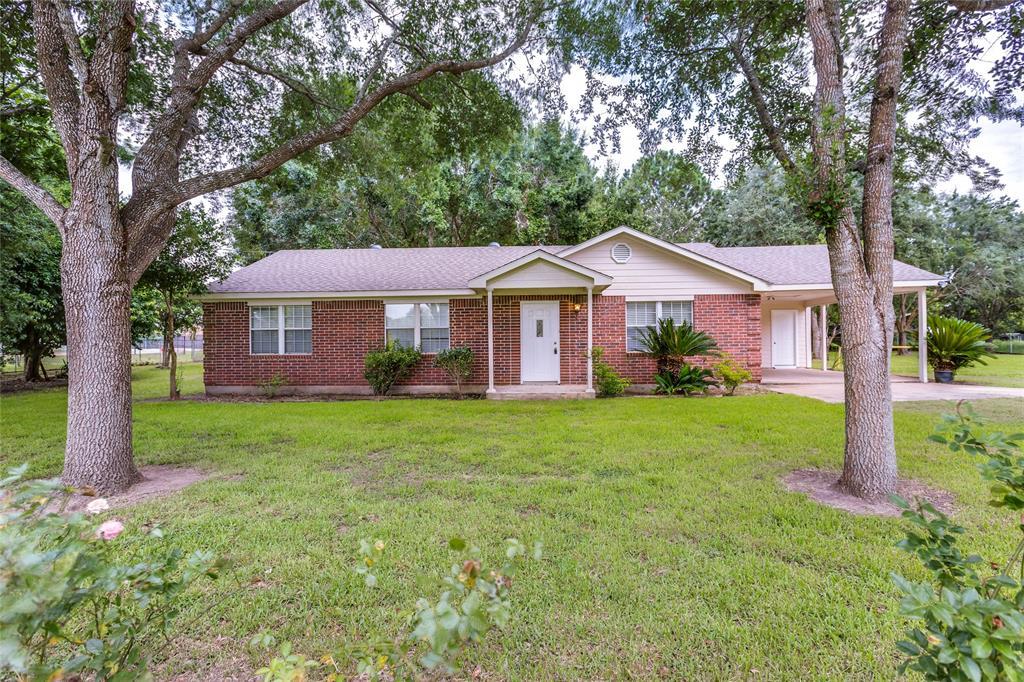 1103 Raven Lane - Photo 1