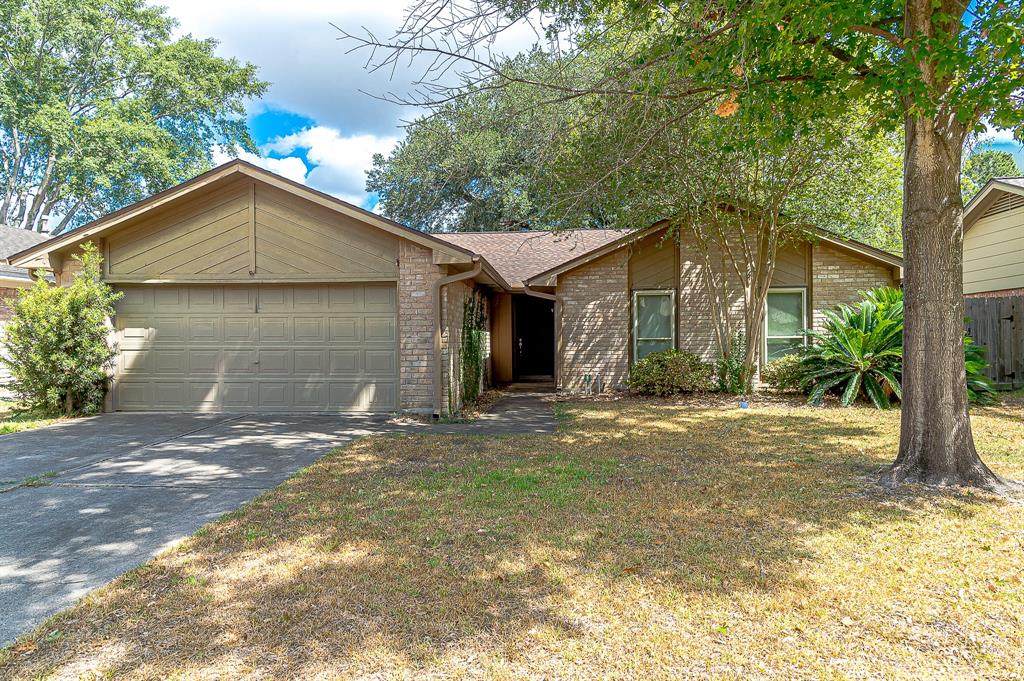 15702 Pagehurst Drive - Photo 1