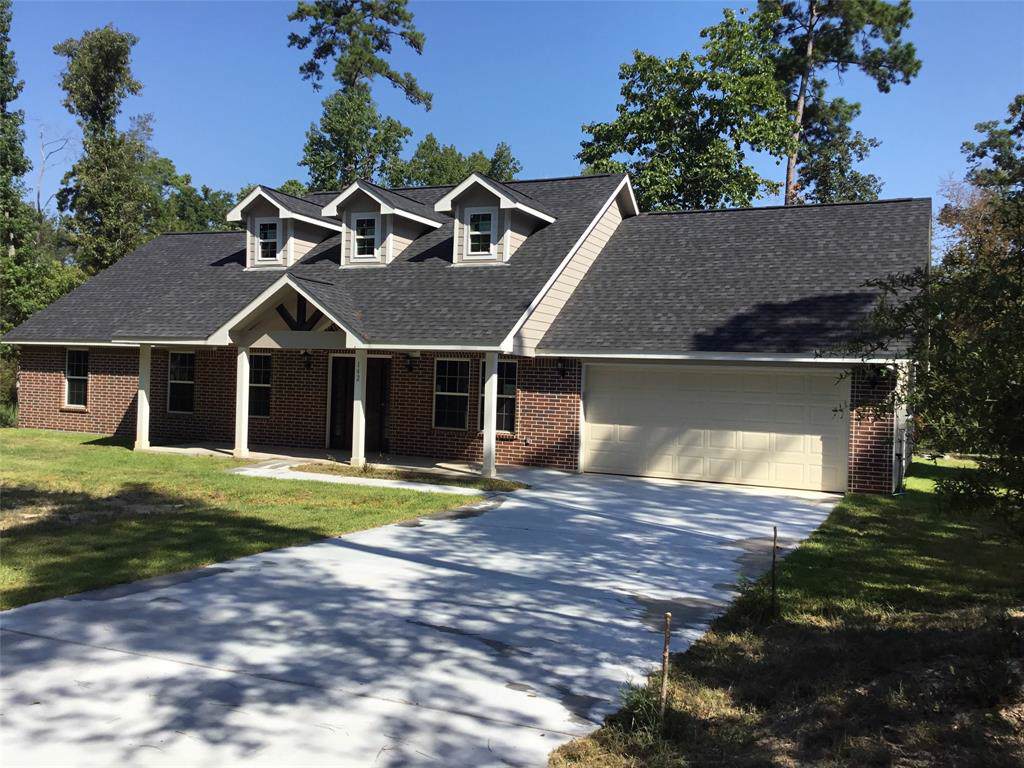 142 Holly Road - Photo 1