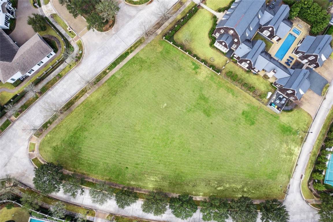 26 East Shore Dr - Photo 1