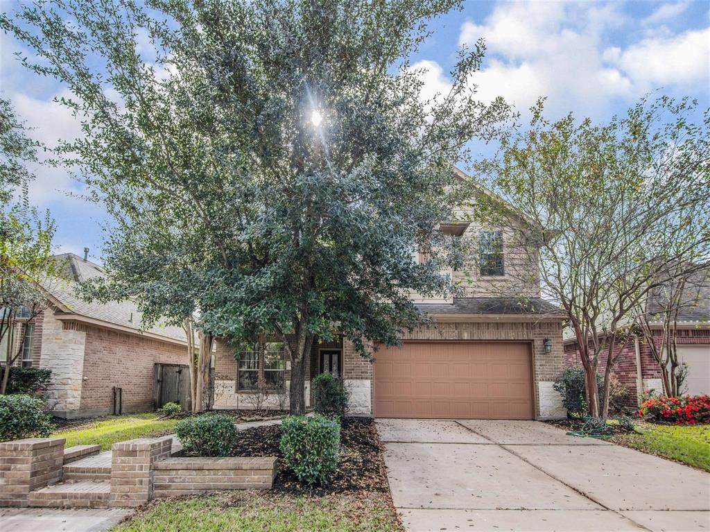 18903 Cove Pointe Drive - Photo 1