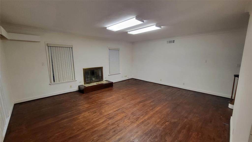 2215 Dorrington Street - Photo 1