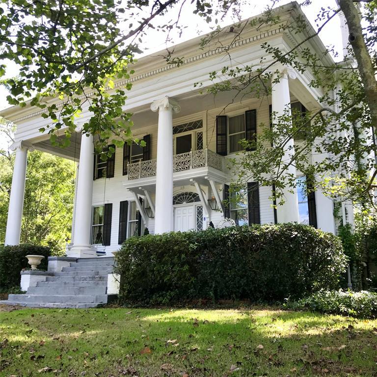 615 Spring Street - Photo 1