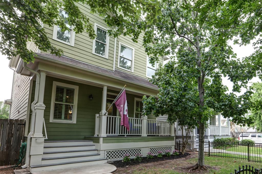 1012 15th 1/2 Street - Photo 1