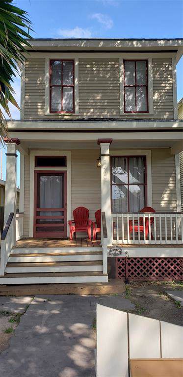1402 26th Street - Photo 1