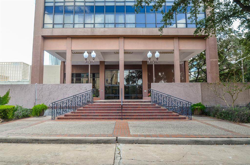 5150 Hidalgo Street - Photo 1
