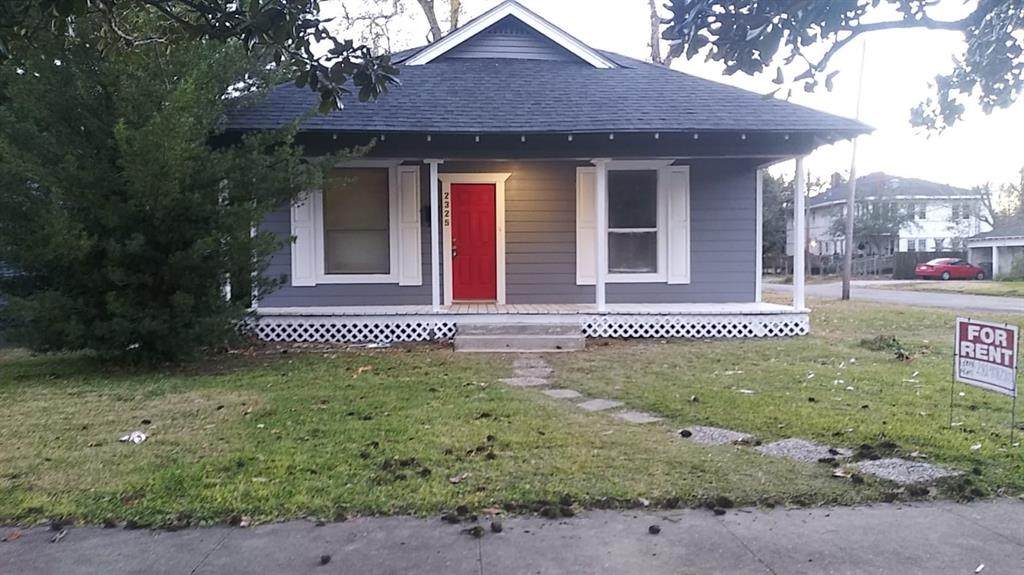 2325 South Street - Photo 1
