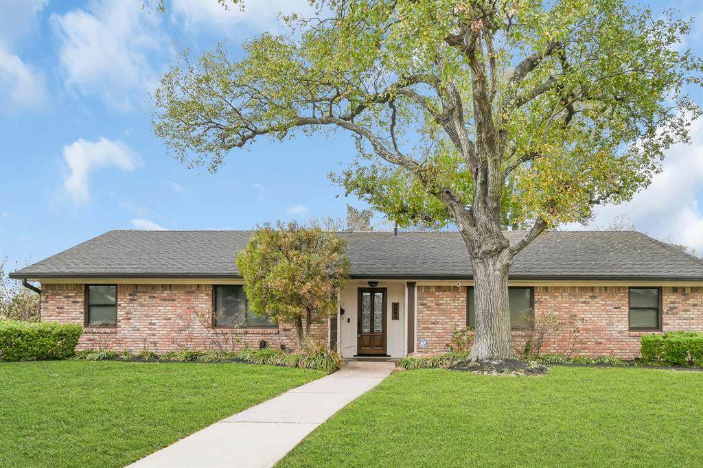 6254 Locke Lane - Photo 1