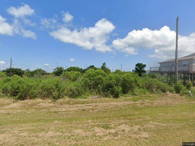 2003 Anderson Avenue - Photo 1