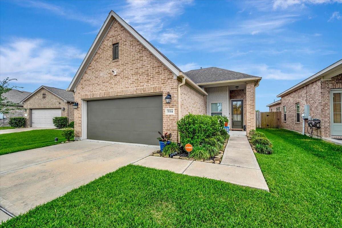 5314 Abbeville Court - Photo 1