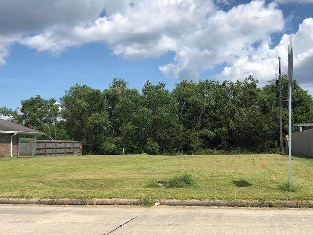 3650 Lake Arthur Drive - Photo 1