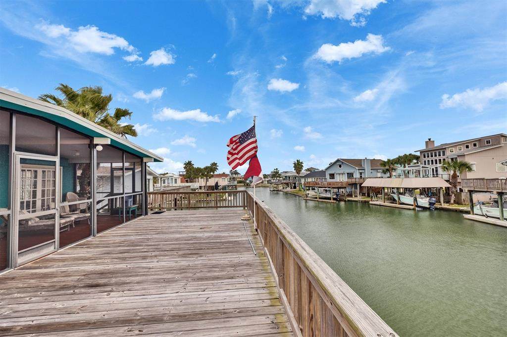 16703 Curlew Road - Photo 1