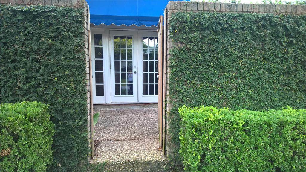 2701 Bellefontaine Street - Photo 1