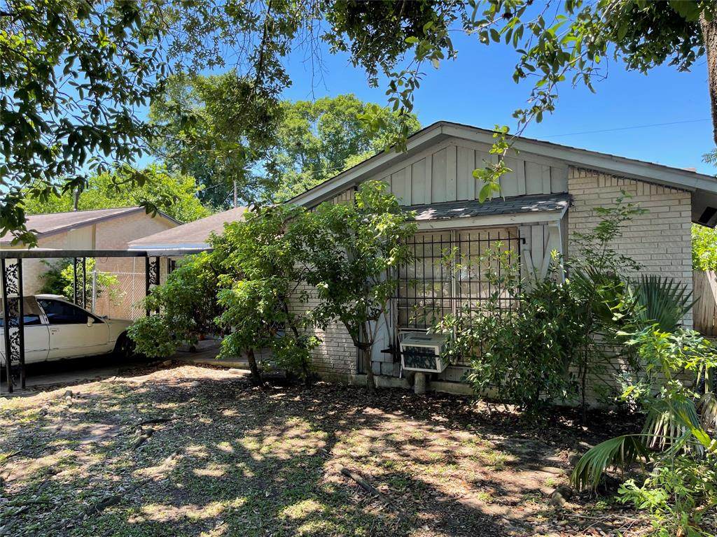 5211 Grace Point Lane - Photo 1