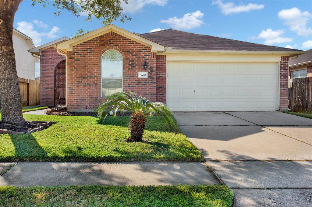 5710 Praise Court - Photo 1
