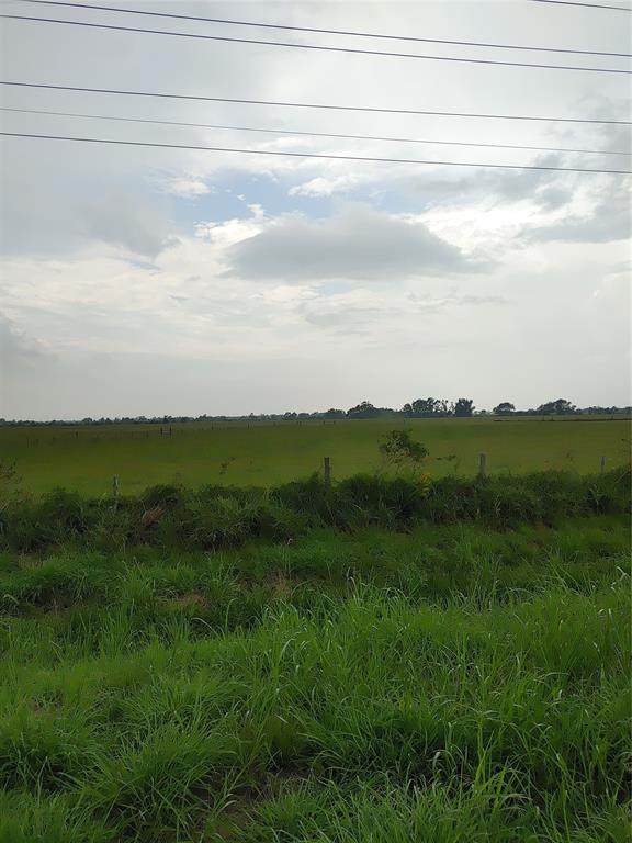 LOT 1 Fm 457 - Photo 1