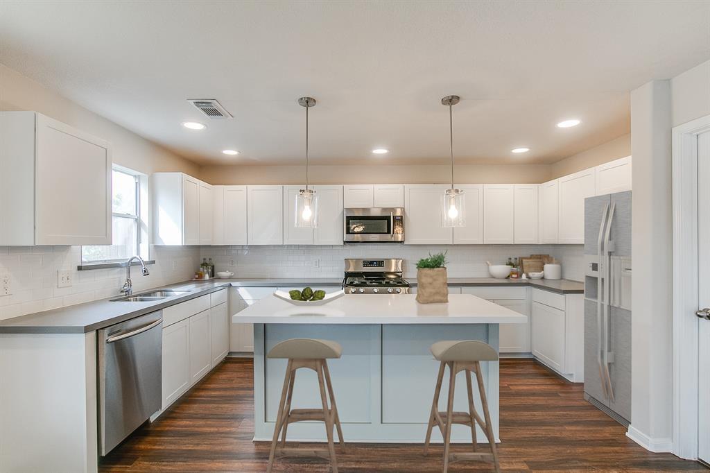 110 Pebble Walk Lane - Photo 1