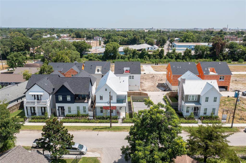 628 Delmar Street - Photo 1