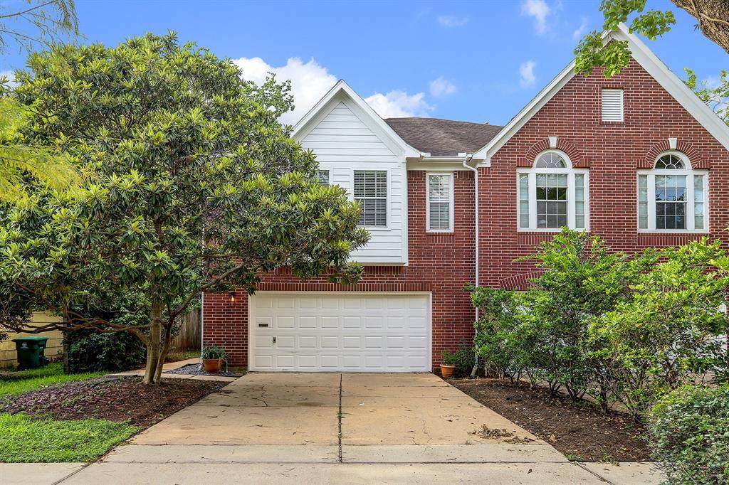 4032 Lanark Lane - Photo 1