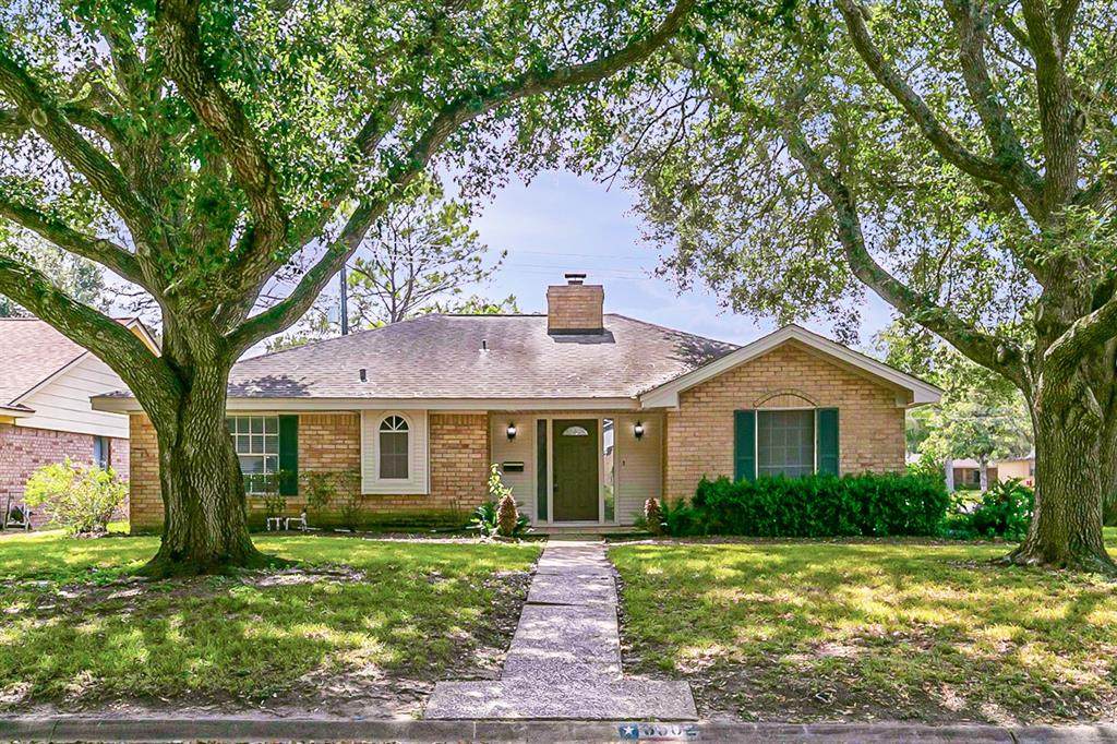 3502 Avenue P - Photo 1