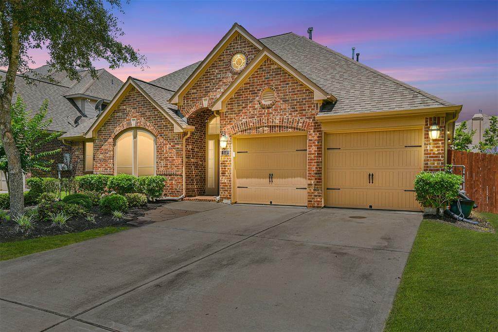 558 Kirkham Lane - Photo 1