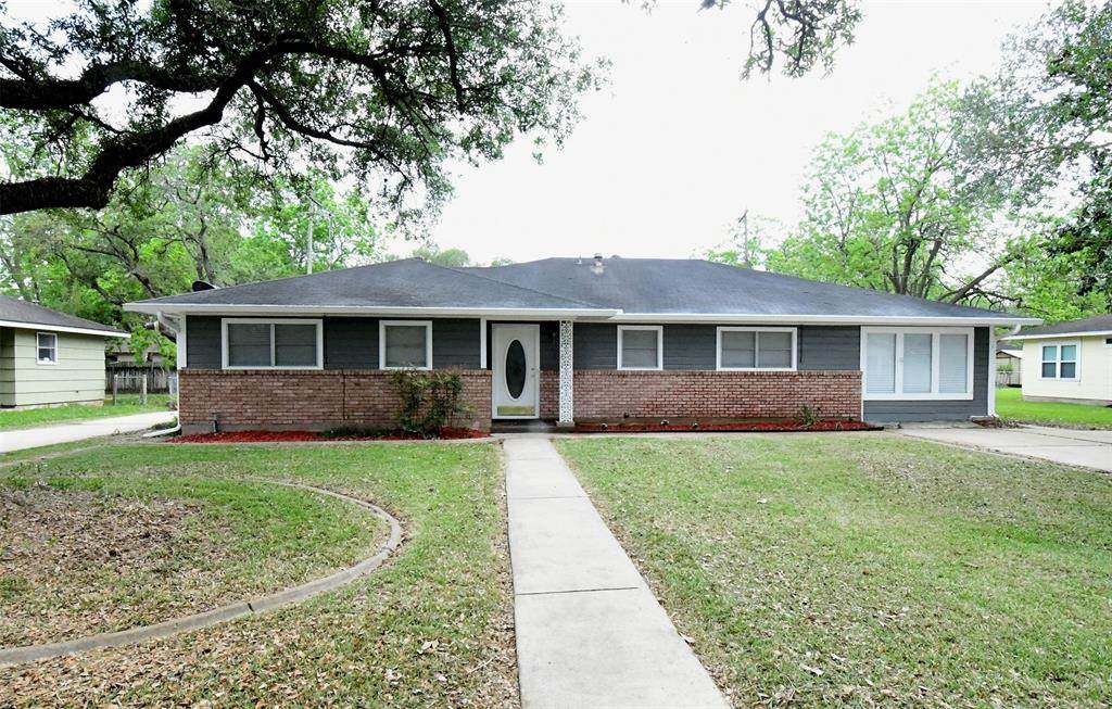 602 Frankie Street - Photo 1