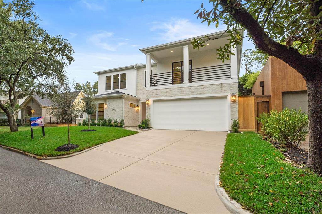 2320 Bartlett Street - Photo 1