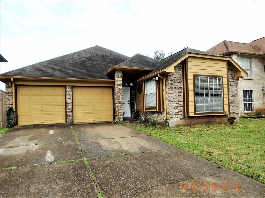248 Almond Drive - Photo 1
